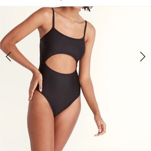 Madewell Second Wave Cutout one piece swimsuit